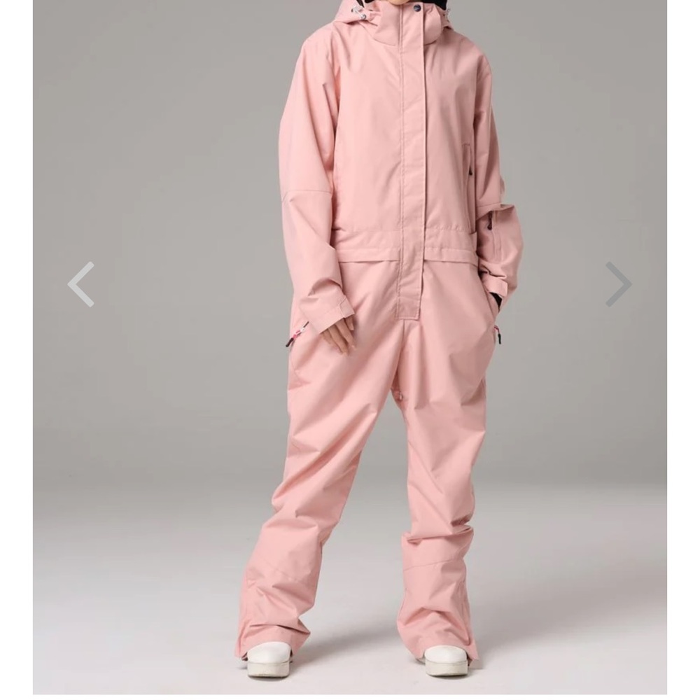 Sea ripe snow suit. Never worn!!